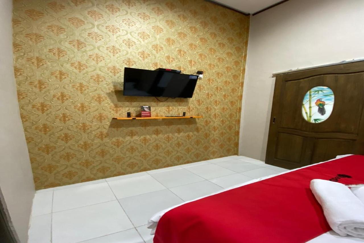 Reddoorz Near Mojokerto Train Station Hotel Eksteriør billede